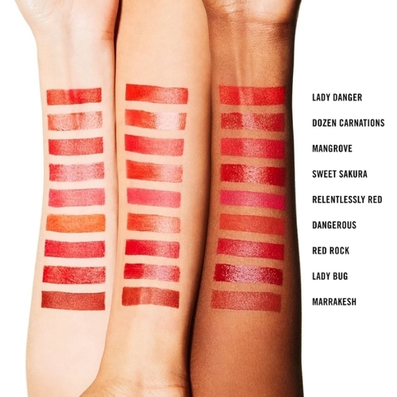 M.A.C.- Cremesheen Lipstick- Dozen Carnations - Picture 2 of 3